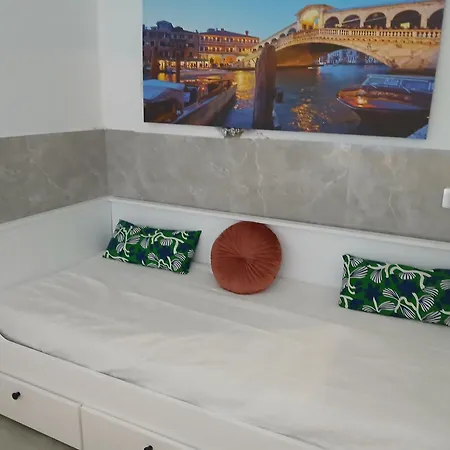 Couette-café Om House Venezia Mestre