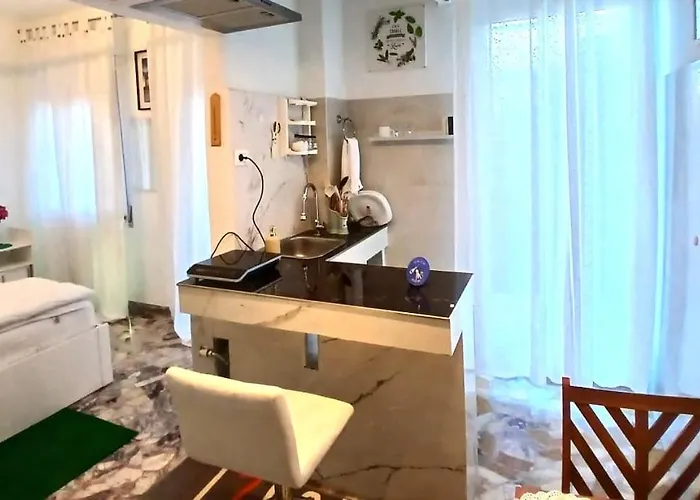 Om House Venezia *