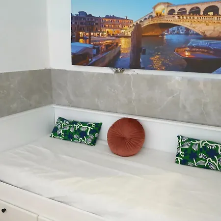 Om House Venezia Отель типа 