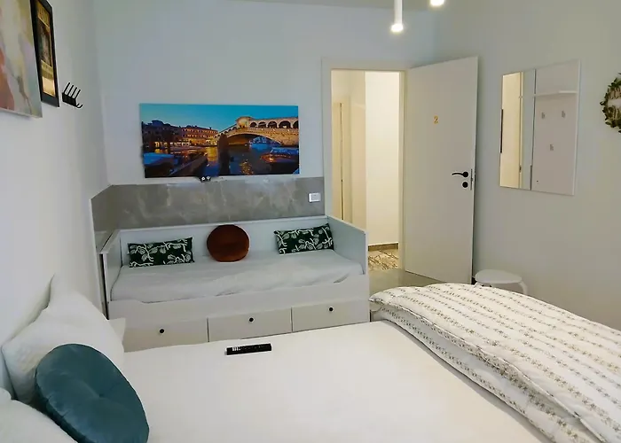 Om House Venezia Отель типа 