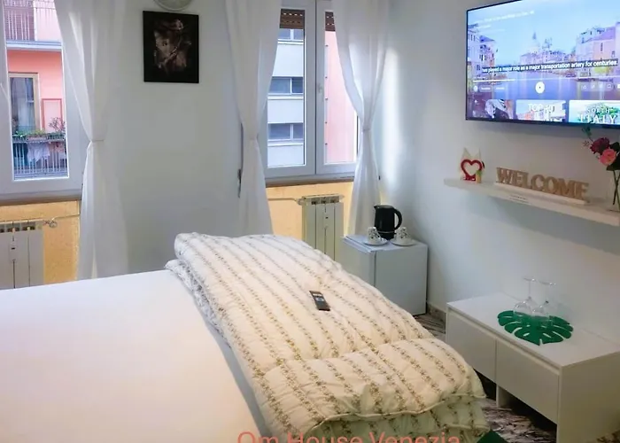 Om House Venezia Отель типа 