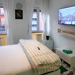 Om House Venezia Bed & Breakfast *