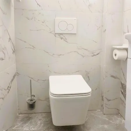 Bed & Breakfast Om House Venezia 3*